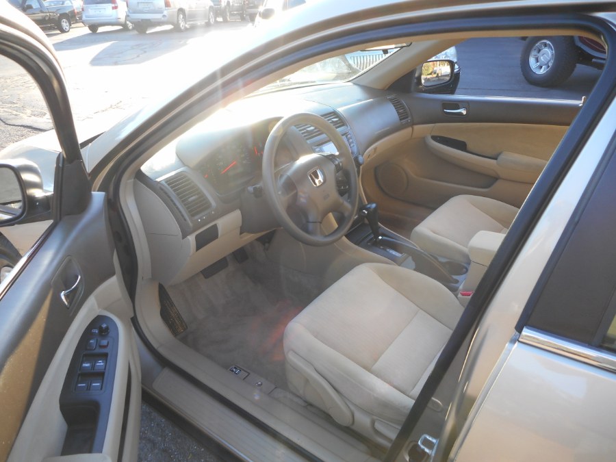Used Honda Accord Sdn LX Auto 2003 | Wholesale Motorcars LLC. Newington, Connecticut Used Honda Accord Sdn LX Auto 2003 | Wholesale Motorcars LLC. Newington, Connecticut
