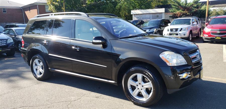 Used Mercedes-Benz GL-Class 4MATIC 4dr 4.6L 2008 | Victoria Preowned Autos Inc. Little Ferry, New Jersey Used Mercedes-Benz GL-Class 4MATIC 4dr 4.6L 2008 | Victoria Preowned Autos Inc. Little Ferry, New Jersey