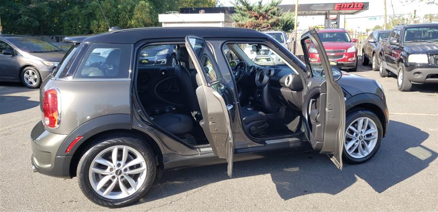 2011 MINI Cooper Countryman FWD 4dr S, available for sale in Little Ferry, New Jersey | Victoria Preowned Autos Inc. Little Ferry, New Jersey 2011 MINI Cooper Countryman FWD 4dr S, available for sale in Little Ferry, New Jersey | Victoria Preowned Autos Inc. Little Ferry, New Jersey