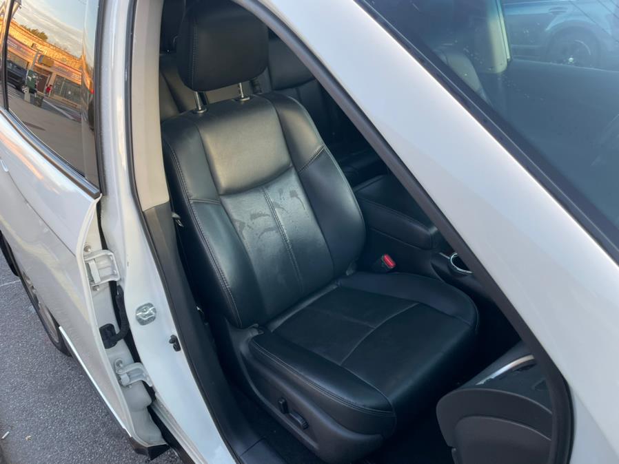 2016 Nissan Pathfinder 4WD 4dr Platinum, available for sale in Brooklyn, New York | Worlds Best Auto Inc. Brooklyn, New York 2016 Nissan Pathfinder 4WD 4dr Platinum, available for sale in Brooklyn, New York | Worlds Best Auto Inc. Brooklyn, New York