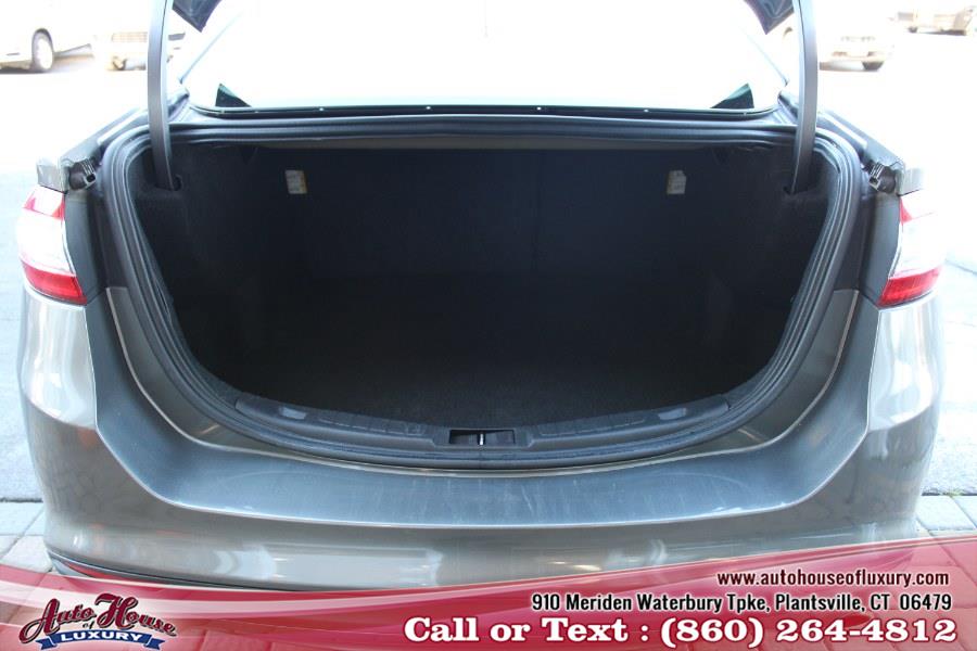 2013 Ford Fusion 4dr Sdn SE FWD, available for sale in Plantsville, Connecticut | Auto House of Luxury. Plantsville, Connecticut 2013 Ford Fusion 4dr Sdn SE FWD, available for sale in Plantsville, Connecticut | Auto House of Luxury. Plantsville, Connecticut