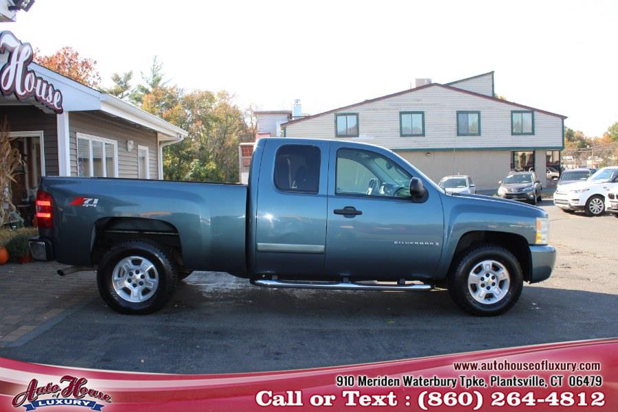 2008 Chevrolet Silverado 1500 4WD Ext Cab 143.5" LT w/1LT, available for sale in Plantsville, Connecticut | Auto House of Luxury. Plantsville, Connecticut 2008 Chevrolet Silverado 1500 4WD Ext Cab 143.5" LT w/1LT, available for sale in Plantsville, Connecticut | Auto House of Luxury. Plantsville, Connecticut