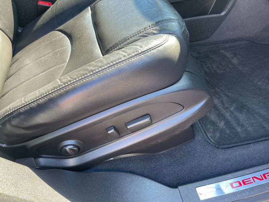 Used GMC Acadia AWD 4dr Denali 2016 | Mike And Tony Auto Sales, Inc. South Windsor, Connecticut Used GMC Acadia AWD 4dr Denali 2016 | Mike And Tony Auto Sales, Inc. South Windsor, Connecticut