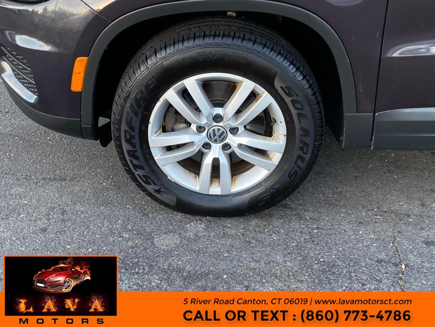 2016 Volkswagen Tiguan 4MOTION 4dr Auto SEL, available for sale in Canton, Connecticut | Lava Motors. Canton, Connecticut 2016 Volkswagen Tiguan 4MOTION 4dr Auto SEL, available for sale in Canton, Connecticut | Lava Motors. Canton, Connecticut