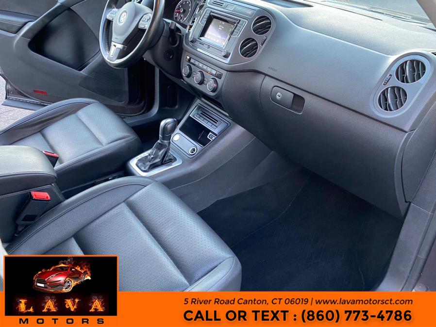 2016 Volkswagen Tiguan 4MOTION 4dr Auto SEL, available for sale in Canton, Connecticut | Lava Motors. Canton, Connecticut 2016 Volkswagen Tiguan 4MOTION 4dr Auto SEL, available for sale in Canton, Connecticut | Lava Motors. Canton, Connecticut