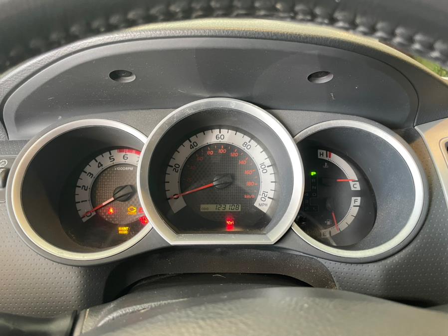 2011 Toyota Tacoma 4WD Double LB V6 AT, available for sale in West Hartford, Connecticut | AutoMax. West Hartford, Connecticut 2011 Toyota Tacoma 4WD Double LB V6 AT, available for sale in West Hartford, Connecticut | AutoMax. West Hartford, Connecticut