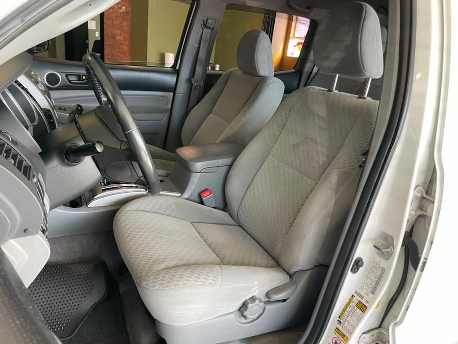 2011 Toyota Tacoma 4WD Double LB V6 AT, available for sale in West Hartford, Connecticut | AutoMax. West Hartford, Connecticut 2011 Toyota Tacoma 4WD Double LB V6 AT, available for sale in West Hartford, Connecticut | AutoMax. West Hartford, Connecticut
