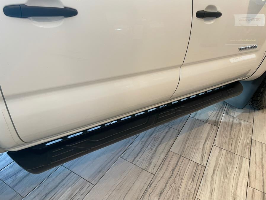 2011 Toyota Tacoma 4WD Double LB V6 AT, available for sale in West Hartford, Connecticut | AutoMax. West Hartford, Connecticut 2011 Toyota Tacoma 4WD Double LB V6 AT, available for sale in West Hartford, Connecticut | AutoMax. West Hartford, Connecticut