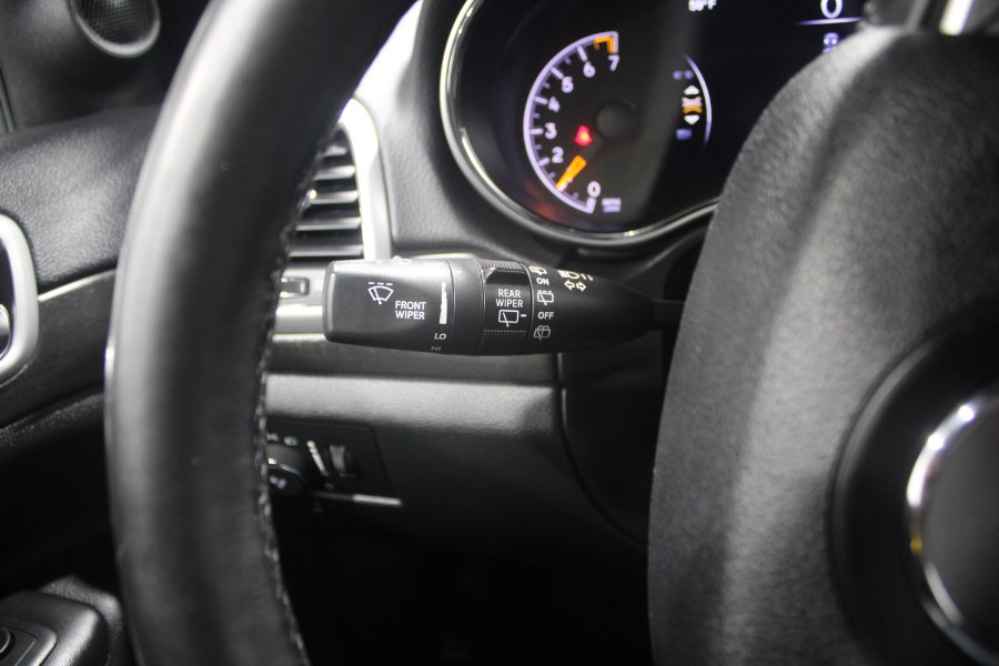Used Jeep Grand Cherokee 4WD 4dr Altitude 2015 | Auto Gallery. Lodi, New Jersey Used Jeep Grand Cherokee 4WD 4dr Altitude 2015 | Auto Gallery. Lodi, New Jersey