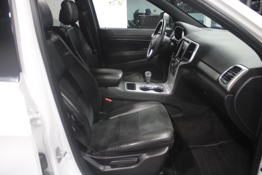 Used Jeep Grand Cherokee 4WD 4dr Altitude 2015 | Auto Gallery. Lodi, New Jersey Used Jeep Grand Cherokee 4WD 4dr Altitude 2015 | Auto Gallery. Lodi, New Jersey