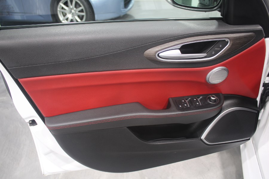 Used Alfa Romeo Giulia Ti Sport AWD 2017 | Auto Gallery. Lodi, New Jersey Used Alfa Romeo Giulia Ti Sport AWD 2017 | Auto Gallery. Lodi, New Jersey