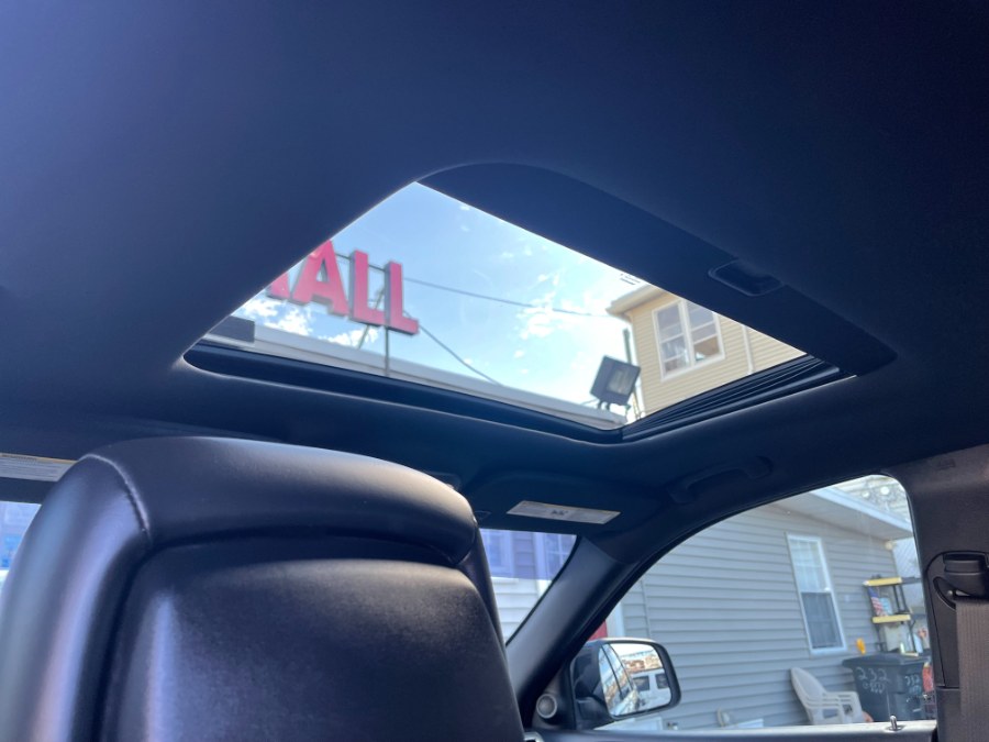 2014 Jeep Grand Cherokee 4WD 4dr Altitude, available for sale in Paterson, New Jersey | DZ Automall. Paterson, New Jersey 2014 Jeep Grand Cherokee 4WD 4dr Altitude, available for sale in Paterson, New Jersey | DZ Automall. Paterson, New Jersey