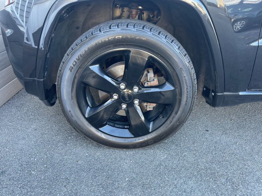 2014 Jeep Grand Cherokee 4WD 4dr Altitude, available for sale in Paterson, New Jersey | DZ Automall. Paterson, New Jersey 2014 Jeep Grand Cherokee 4WD 4dr Altitude, available for sale in Paterson, New Jersey | DZ Automall. Paterson, New Jersey