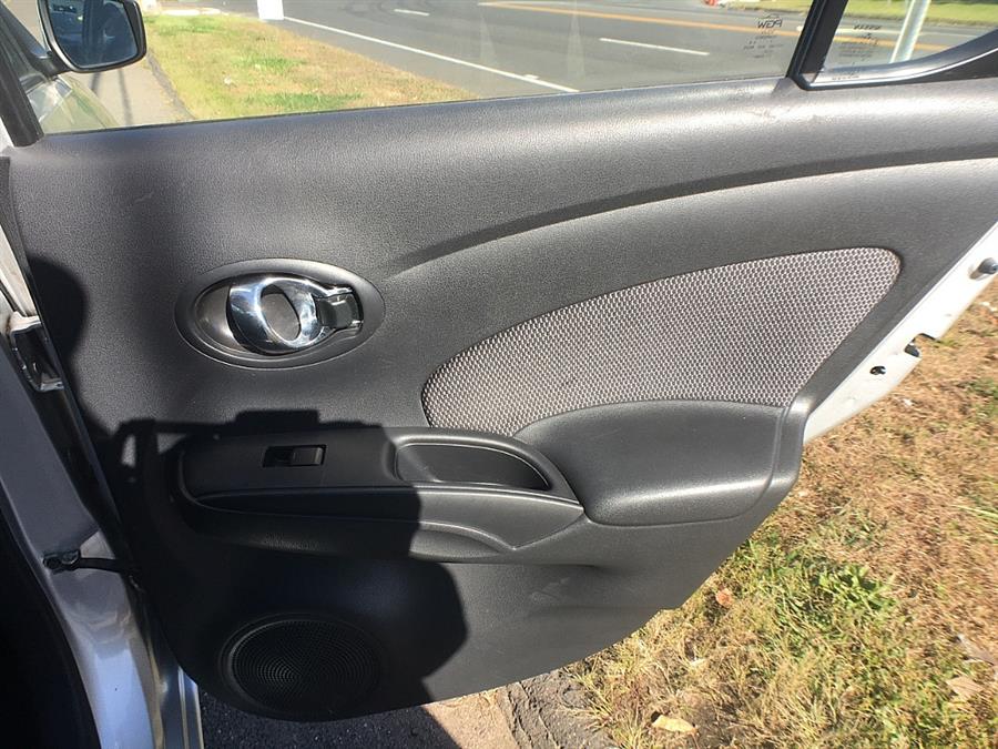 Used Nissan Versa 4dr Sdn Auto 1.6 S 2016 | Smart Buy Auto Sales, LLC. Wallingford, Connecticut Used Nissan Versa 4dr Sdn Auto 1.6 S 2016 | Smart Buy Auto Sales, LLC. Wallingford, Connecticut