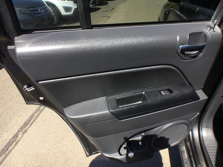 Used Jeep Compass 4WD 4dr Latitude 2013 | Smart Buy Auto Sales, LLC. Wallingford, Connecticut Used Jeep Compass 4WD 4dr Latitude 2013 | Smart Buy Auto Sales, LLC. Wallingford, Connecticut