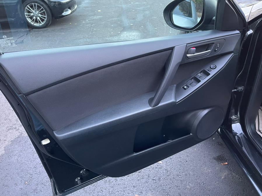 Used Mazda Mazda3 4dr Sdn Man i Sport 2012 | Auto Match LLC. Waterbury, Connecticut Used Mazda Mazda3 4dr Sdn Man i Sport 2012 | Auto Match LLC. Waterbury, Connecticut