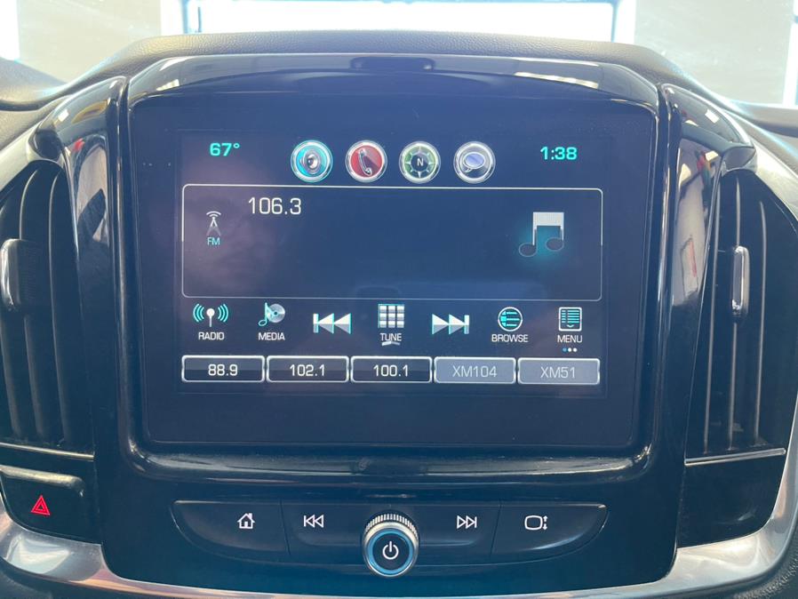 2019 Chevrolet Traverse AWD 4dr LT Cloth w/1LT, available for sale in Inwood, New York | 5 Towns Drive. Inwood, New York 2019 Chevrolet Traverse AWD 4dr LT Cloth w/1LT, available for sale in Inwood, New York | 5 Towns Drive. Inwood, New York