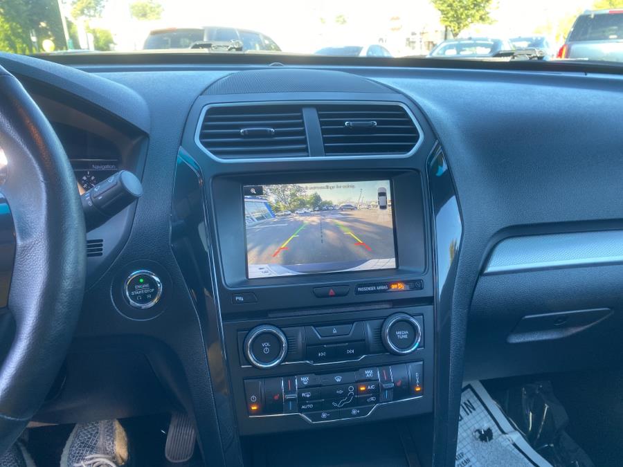 2016 Ford Explorer 4WD 4dr XLT, available for sale in Elmont, New York | Sunrise of Elmont. Elmont, New York 2016 Ford Explorer 4WD 4dr XLT, available for sale in Elmont, New York | Sunrise of Elmont. Elmont, New York