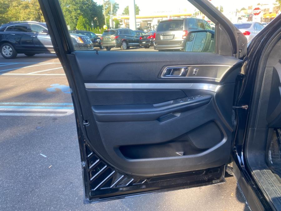 2016 Ford Explorer 4WD 4dr XLT, available for sale in Elmont, New York | Sunrise of Elmont. Elmont, New York 2016 Ford Explorer 4WD 4dr XLT, available for sale in Elmont, New York | Sunrise of Elmont. Elmont, New York