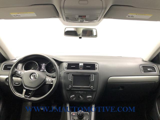 2017 Volkswagen Jetta 1.4T SE Manual, available for sale in Naugatuck, Connecticut | J&M Automotive Sls&Svc LLC. Naugatuck, Connecticut 2017 Volkswagen Jetta 1.4T SE Manual, available for sale in Naugatuck, Connecticut | J&M Automotive Sls&Svc LLC. Naugatuck, Connecticut