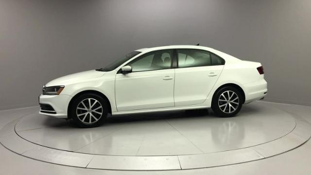 2017 Volkswagen Jetta 1.4T SE Manual, available for sale in Naugatuck, Connecticut | J&M Automotive Sls&Svc LLC. Naugatuck, Connecticut 2017 Volkswagen Jetta 1.4T SE Manual, available for sale in Naugatuck, Connecticut | J&M Automotive Sls&Svc LLC. Naugatuck, Connecticut