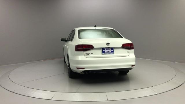 2017 Volkswagen Jetta 1.4T SE Manual, available for sale in Naugatuck, Connecticut | J&M Automotive Sls&Svc LLC. Naugatuck, Connecticut 2017 Volkswagen Jetta 1.4T SE Manual, available for sale in Naugatuck, Connecticut | J&M Automotive Sls&Svc LLC. Naugatuck, Connecticut