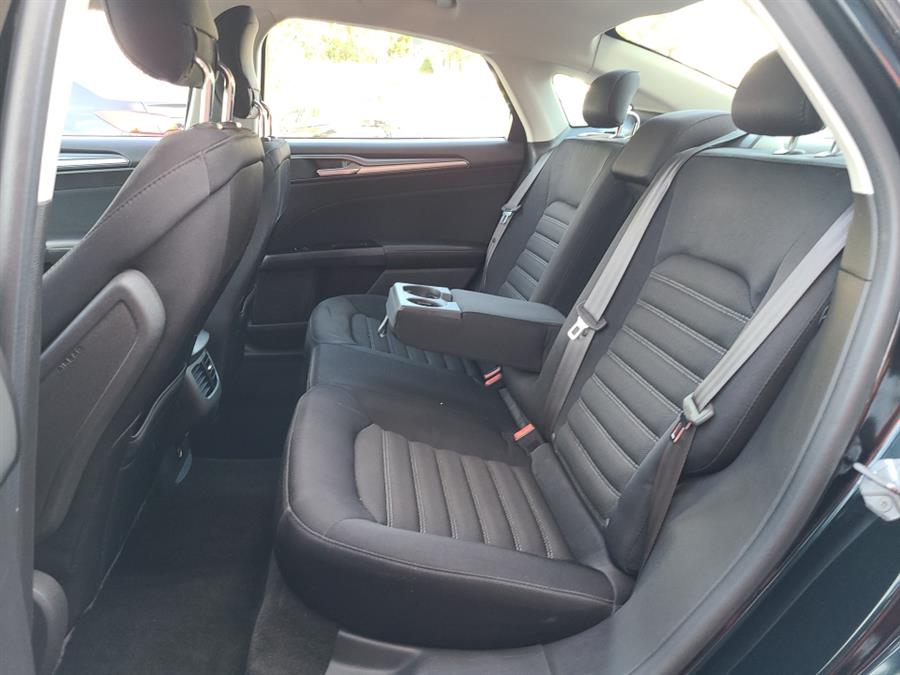 Used Ford Fusion 4dr Sdn SE FWD 2014 | National Auto Brokers, Inc.. Waterbury, Connecticut Used Ford Fusion 4dr Sdn SE FWD 2014 | National Auto Brokers, Inc.. Waterbury, Connecticut