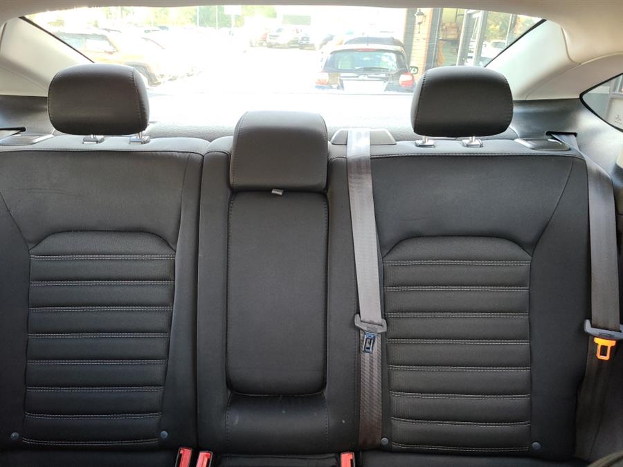 Used Ford Fusion 4dr Sdn SE FWD 2014 | National Auto Brokers, Inc.. Waterbury, Connecticut Used Ford Fusion 4dr Sdn SE FWD 2014 | National Auto Brokers, Inc.. Waterbury, Connecticut