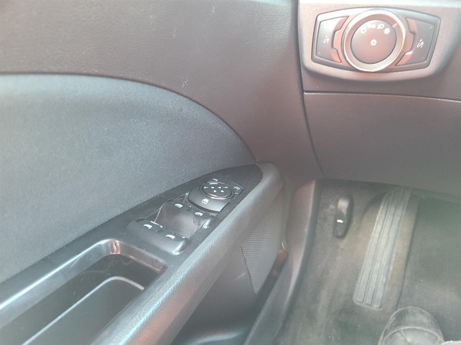 Used Ford Fusion 4dr Sdn SE FWD 2014 | National Auto Brokers, Inc.. Waterbury, Connecticut Used Ford Fusion 4dr Sdn SE FWD 2014 | National Auto Brokers, Inc.. Waterbury, Connecticut