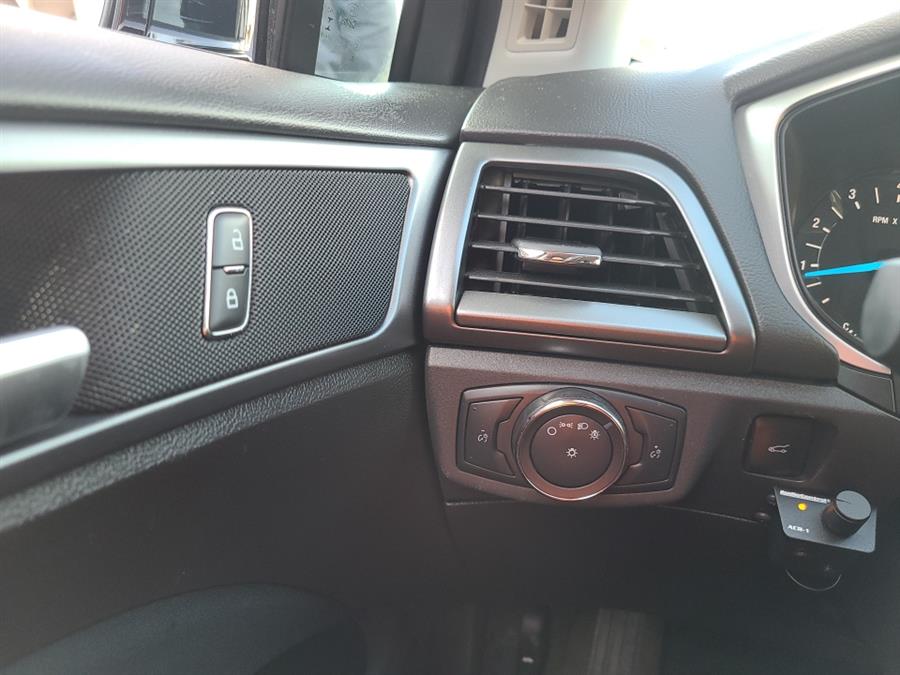 Used Ford Fusion 4dr Sdn SE FWD 2014 | National Auto Brokers, Inc.. Waterbury, Connecticut Used Ford Fusion 4dr Sdn SE FWD 2014 | National Auto Brokers, Inc.. Waterbury, Connecticut