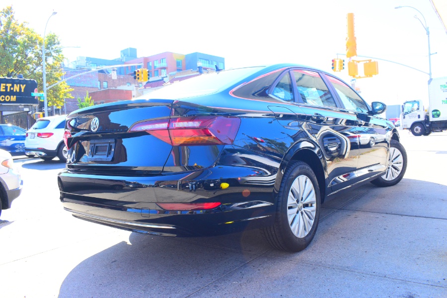 Used Volkswagen Jetta SE Auto w/SULEV 2019 | Hillside Auto Mall Inc.. Jamaica, New York Used Volkswagen Jetta SE Auto w/SULEV 2019 | Hillside Auto Mall Inc.. Jamaica, New York