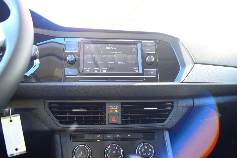 Used Volkswagen Jetta SE Auto w/SULEV 2019 | Hillside Auto Mall Inc.. Jamaica, New York Used Volkswagen Jetta SE Auto w/SULEV 2019 | Hillside Auto Mall Inc.. Jamaica, New York
