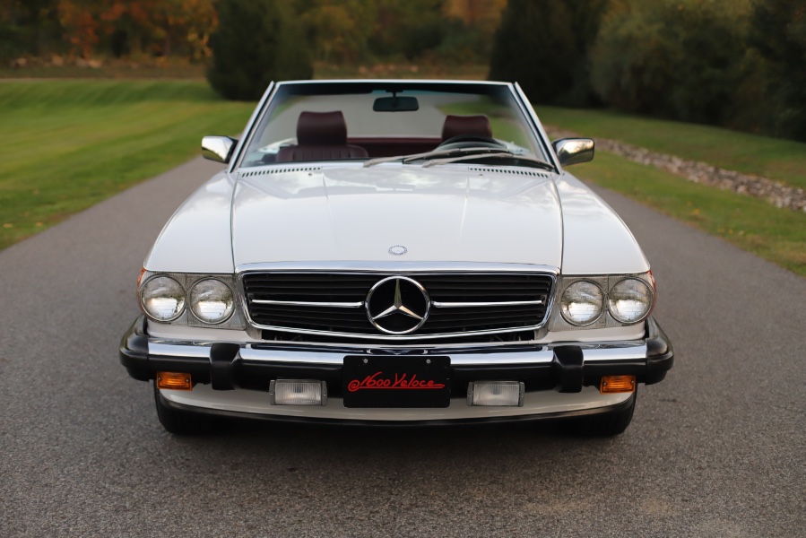 1988 Mercedes-Benz 560 Series 2dr Roadster 560SL, available for sale in North Salem, New York | Meccanic Shop North Inc. North Salem, New York 1988 Mercedes-Benz 560 Series 2dr Roadster 560SL, available for sale in North Salem, New York | Meccanic Shop North Inc. North Salem, New York