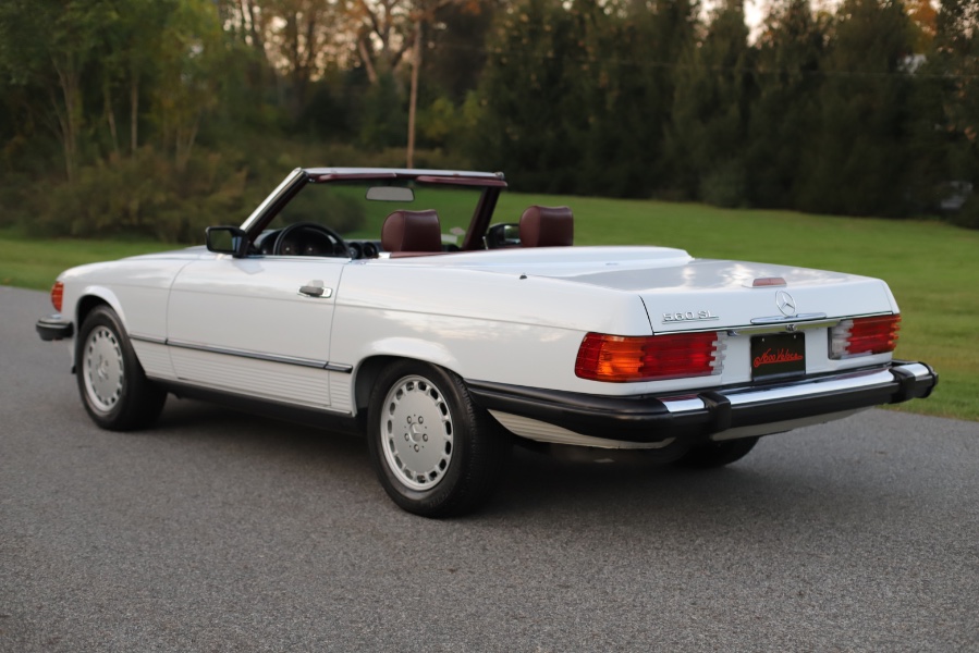 1988 Mercedes-Benz 560 Series 2dr Roadster 560SL, available for sale in North Salem, New York | Meccanic Shop North Inc. North Salem, New York 1988 Mercedes-Benz 560 Series 2dr Roadster 560SL, available for sale in North Salem, New York | Meccanic Shop North Inc. North Salem, New York