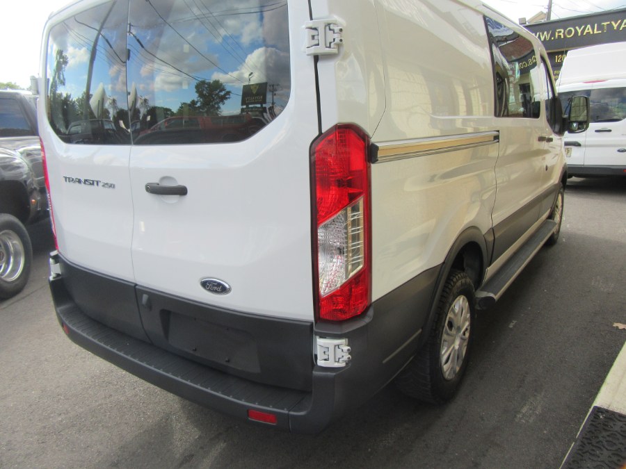 Used Ford Transit Van T-250 130" Low Rf 9000 GVWR Sliding RH Dr 2018 | Royalty Auto Sales. Little Ferry, New Jersey Used Ford Transit Van T-250 130" Low Rf 9000 GVWR Sliding RH Dr 2018 | Royalty Auto Sales. Little Ferry, New Jersey