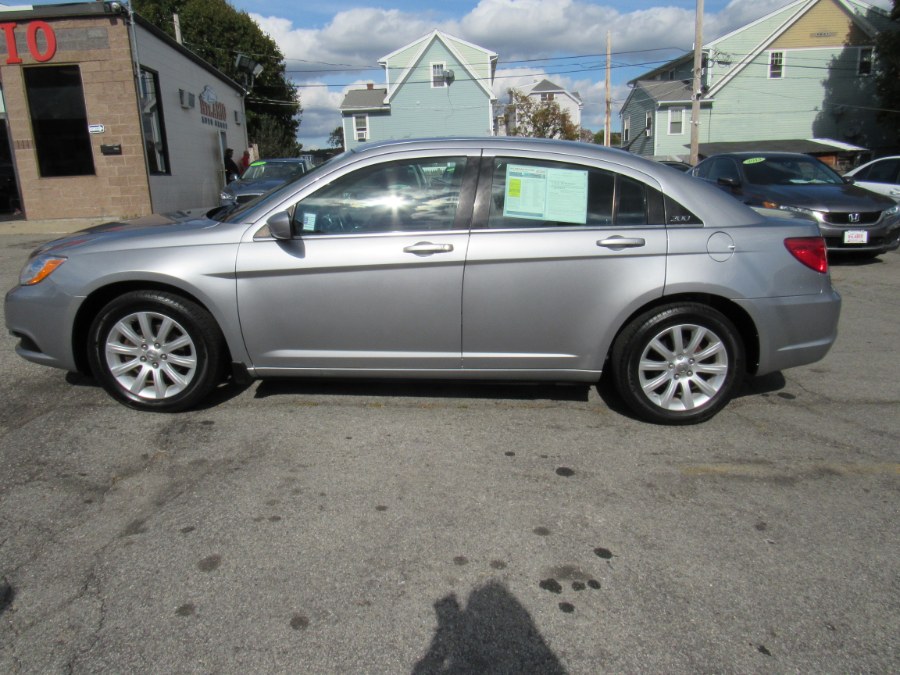 2013 Chrysler 200 Touring, available for sale in Worcester, Massachusetts | Hilario's Auto Sales Inc.. Worcester, Massachusetts 2013 Chrysler 200 Touring, available for sale in Worcester, Massachusetts | Hilario's Auto Sales Inc.. Worcester, Massachusetts