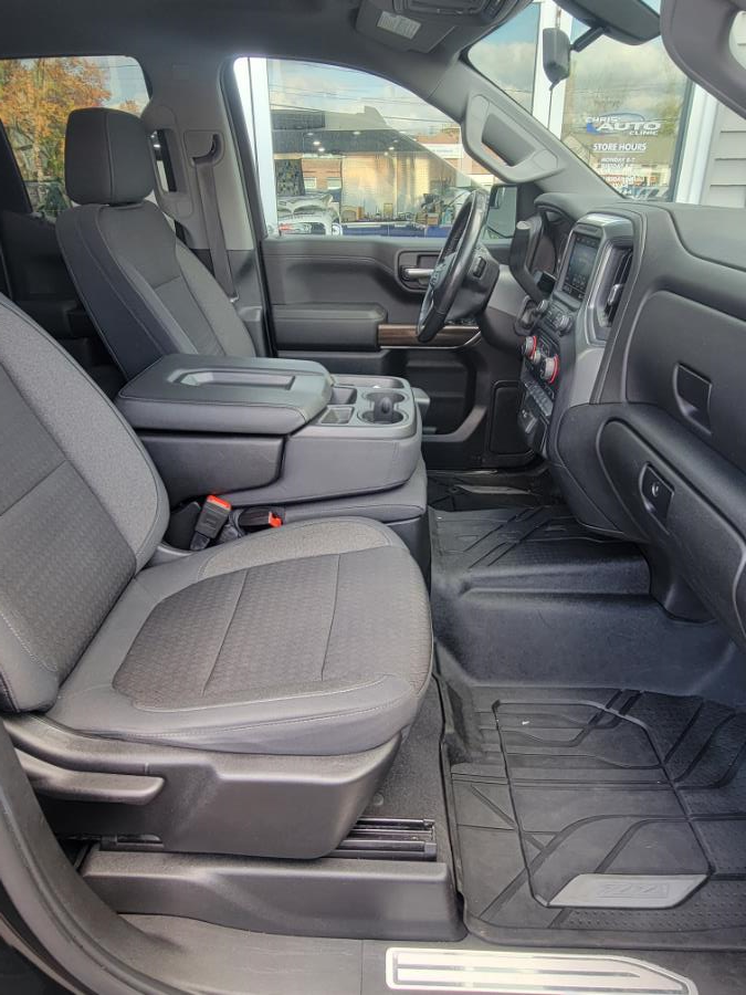 Used Chevrolet Silverado 1500 4WD Double Cab 147" LT 2019 | Chris's Auto Clinic. Plainville, Connecticut Used Chevrolet Silverado 1500 4WD Double Cab 147" LT 2019 | Chris's Auto Clinic. Plainville, Connecticut