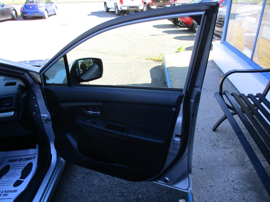 Used Subaru Impreza Sedan 4dr Auto 2.0i Premium 2013 | Cos Central Auto. Meriden, Connecticut Used Subaru Impreza Sedan 4dr Auto 2.0i Premium 2013 | Cos Central Auto. Meriden, Connecticut