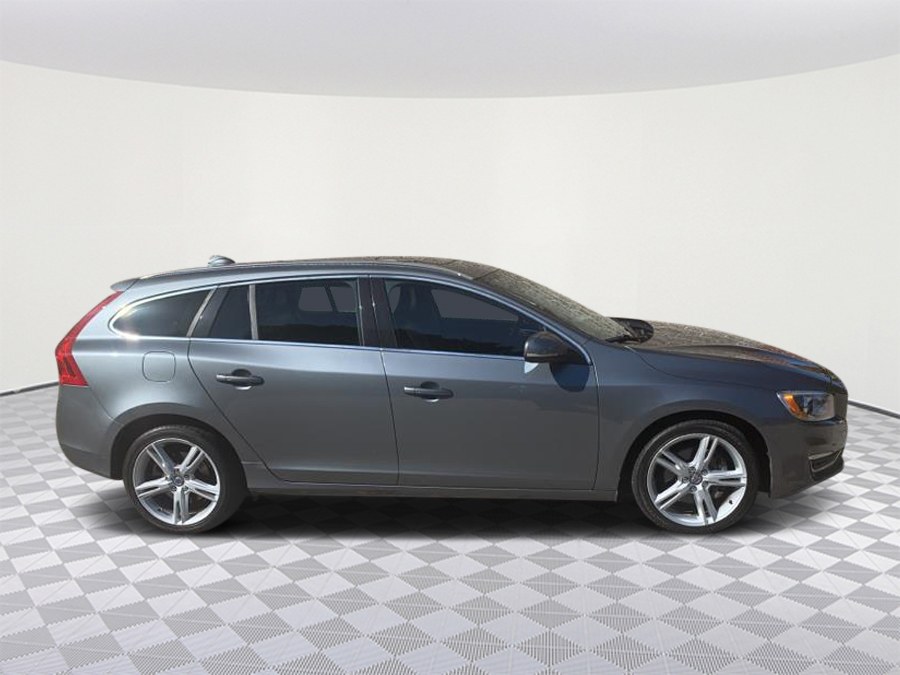 Used Volvo V60 4dr Wgn T5 Premier AWD 2016 | TJ Motors. New London, Connecticut Used Volvo V60 4dr Wgn T5 Premier AWD 2016 | TJ Motors. New London, Connecticut