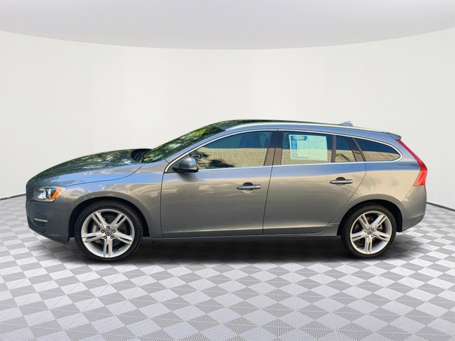 Used Volvo V60 4dr Wgn T5 Premier AWD 2016 | TJ Motors. New London, Connecticut Used Volvo V60 4dr Wgn T5 Premier AWD 2016 | TJ Motors. New London, Connecticut