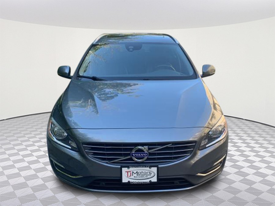 Used Volvo V60 4dr Wgn T5 Premier AWD 2016 | TJ Motors. New London, Connecticut Used Volvo V60 4dr Wgn T5 Premier AWD 2016 | TJ Motors. New London, Connecticut