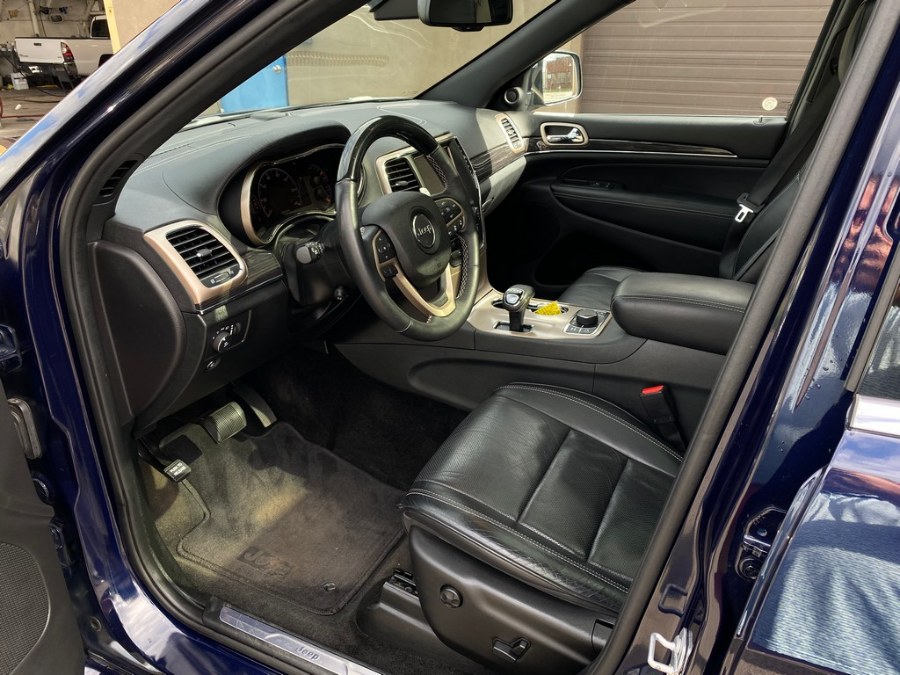 Used Jeep Grand Cherokee 4WD 4dr Overland 2015 | Union Street Auto Sales. West Springfield, Massachusetts Used Jeep Grand Cherokee 4WD 4dr Overland 2015 | Union Street Auto Sales. West Springfield, Massachusetts
