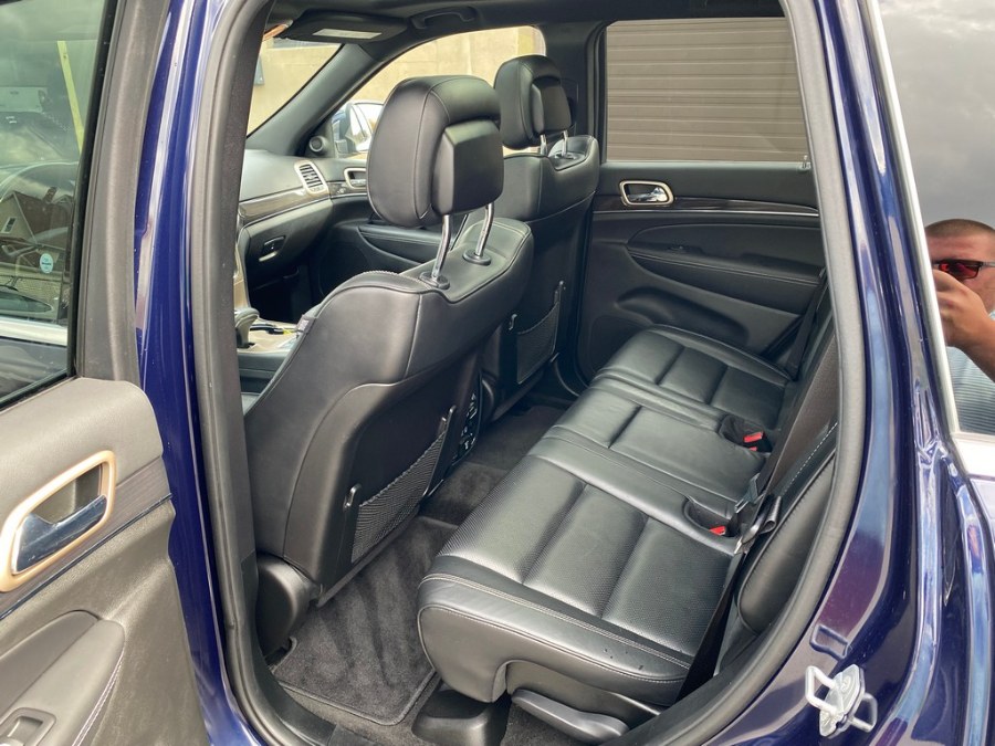 Used Jeep Grand Cherokee 4WD 4dr Overland 2015 | Union Street Auto Sales. West Springfield, Massachusetts Used Jeep Grand Cherokee 4WD 4dr Overland 2015 | Union Street Auto Sales. West Springfield, Massachusetts