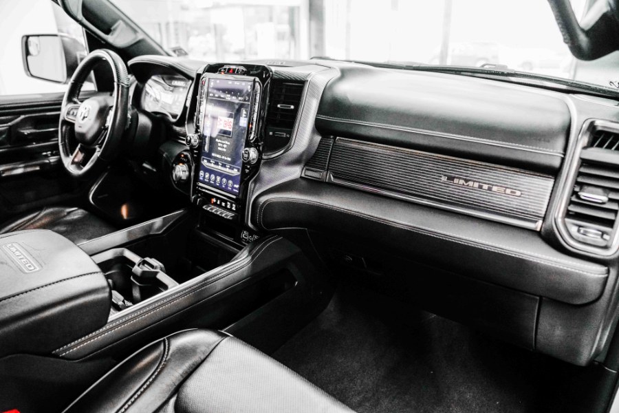 Used Ram 1500 Limited 4x4 Crew Cab 5''7" Box 2020 | 26 Motors Corp. Bronx, New York Used Ram 1500 Limited 4x4 Crew Cab 5''7" Box 2020 | 26 Motors Corp. Bronx, New York