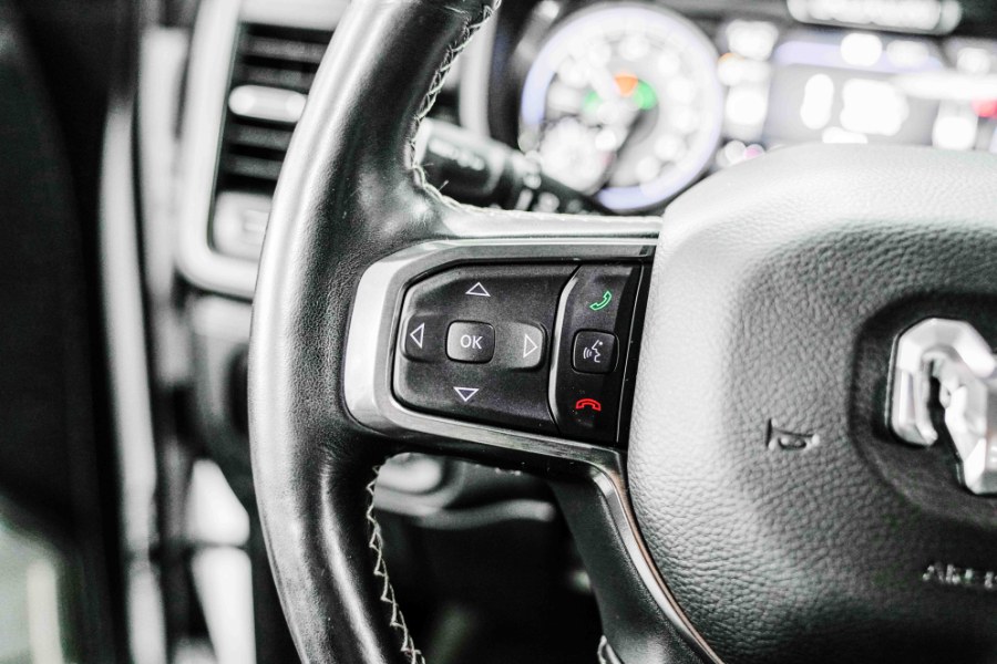 Used Ram 1500 Limited 4x4 Crew Cab 5''7" Box 2020 | 26 Motors Corp. Bronx, New York Used Ram 1500 Limited 4x4 Crew Cab 5''7" Box 2020 | 26 Motors Corp. Bronx, New York