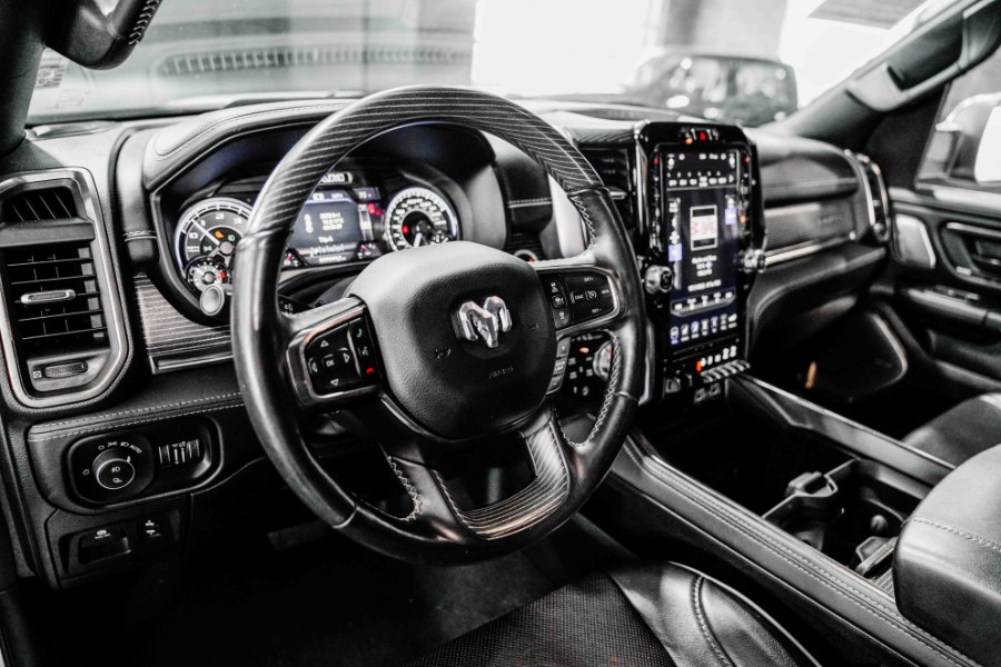 Used Ram 1500 Limited 4x4 Crew Cab 5''7" Box 2020 | 26 Motors Corp. Bronx, New York Used Ram 1500 Limited 4x4 Crew Cab 5''7" Box 2020 | 26 Motors Corp. Bronx, New York
