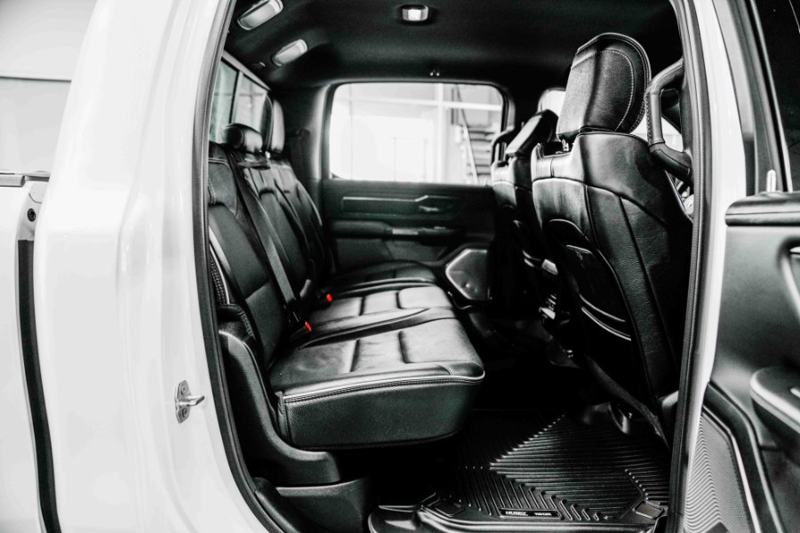 Used Ram 1500 Limited 4x4 Crew Cab 5''7" Box 2020 | 26 Motors Corp. Bronx, New York Used Ram 1500 Limited 4x4 Crew Cab 5''7" Box 2020 | 26 Motors Corp. Bronx, New York