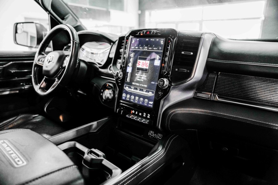 Used Ram 1500 Limited 4x4 Crew Cab 5''7" Box 2020 | 26 Motors Corp. Bronx, New York Used Ram 1500 Limited 4x4 Crew Cab 5''7" Box 2020 | 26 Motors Corp. Bronx, New York