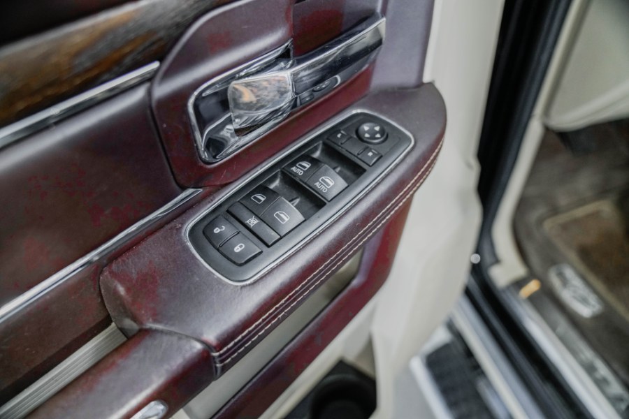 Used Ram 1500 4WD Crew Cab 149" Longhorn 2014 | 26 Motors Corp. Bronx, New York Used Ram 1500 4WD Crew Cab 149" Longhorn 2014 | 26 Motors Corp. Bronx, New York