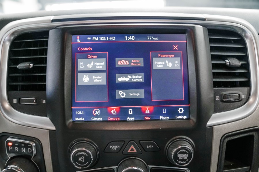 Used Ram 1500 Classic Warlock 4x4 Quad Cab 6''4" Box 2019 | 26 Motors Corp. Bronx, New York Used Ram 1500 Classic Warlock 4x4 Quad Cab 6''4" Box 2019 | 26 Motors Corp. Bronx, New York